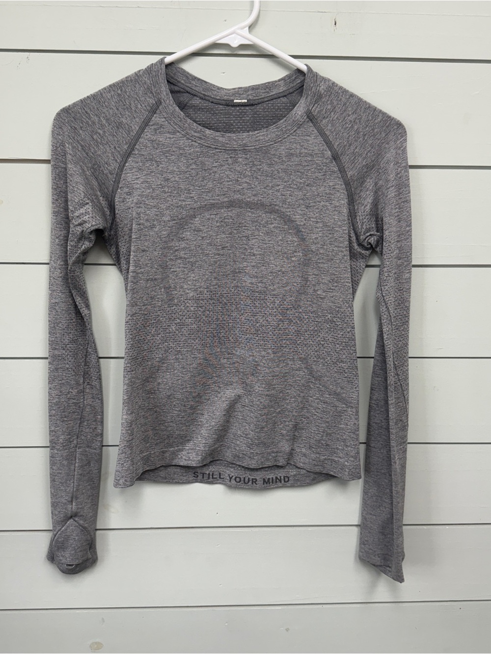 Lululemon long sleeve swiftly cropped shirt dark gray women’s size 4